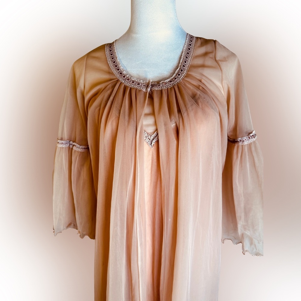Intimé California Peach Chiffon Peignoir Set - Small - Picture 6 of 7